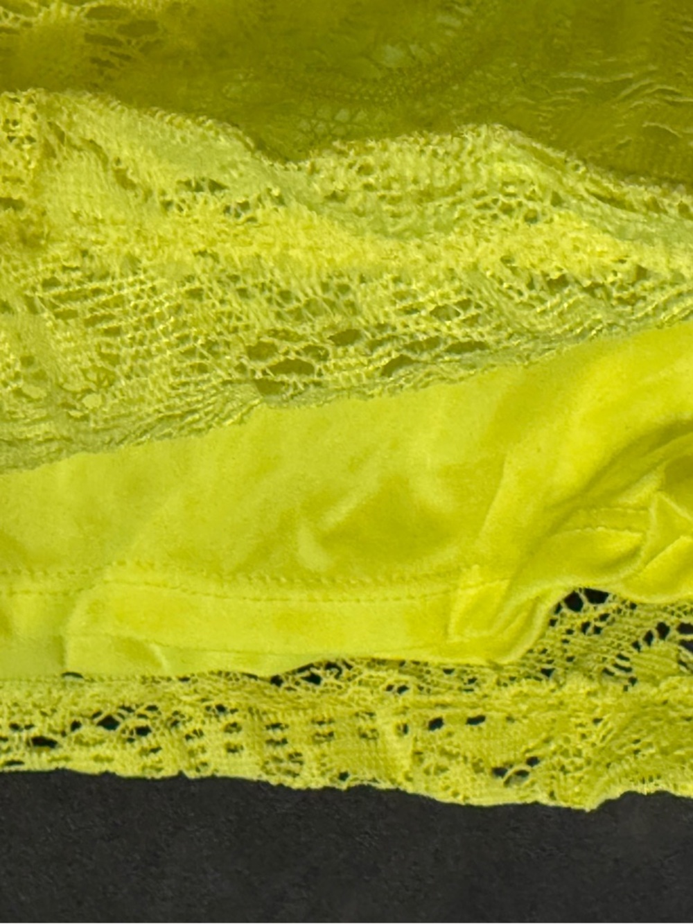 Self Esteem NEON YELLOW Floral Lace Fit & Flare Skater Dress Size Large - Picture 9 of 10